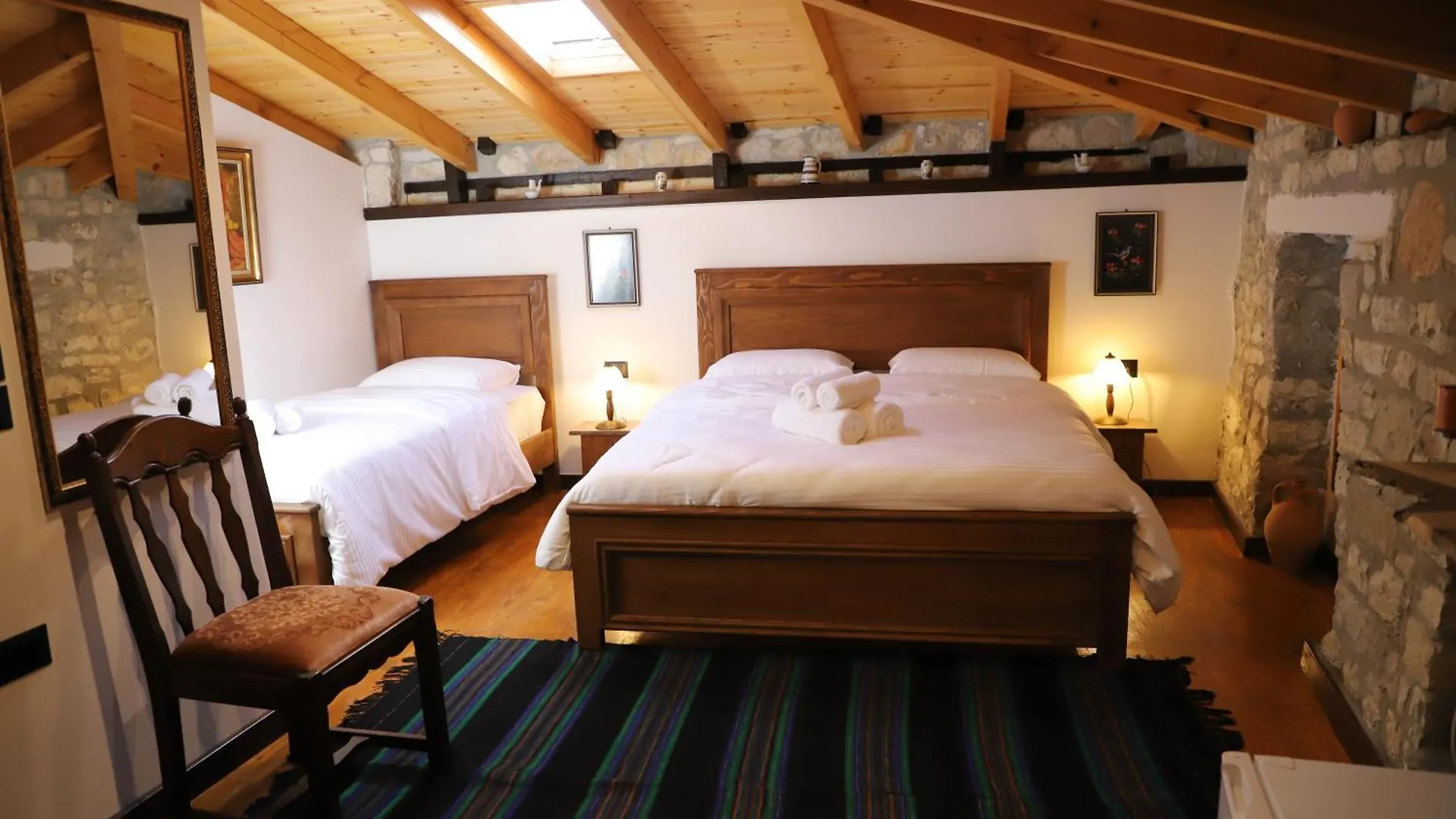 Vila Art Berat Castle 4*,